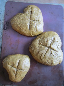 Heart shaped yeast gingerbread paulawalton.com
